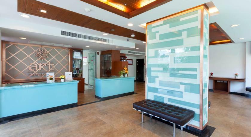 Art Patong Residence Extérieur photo